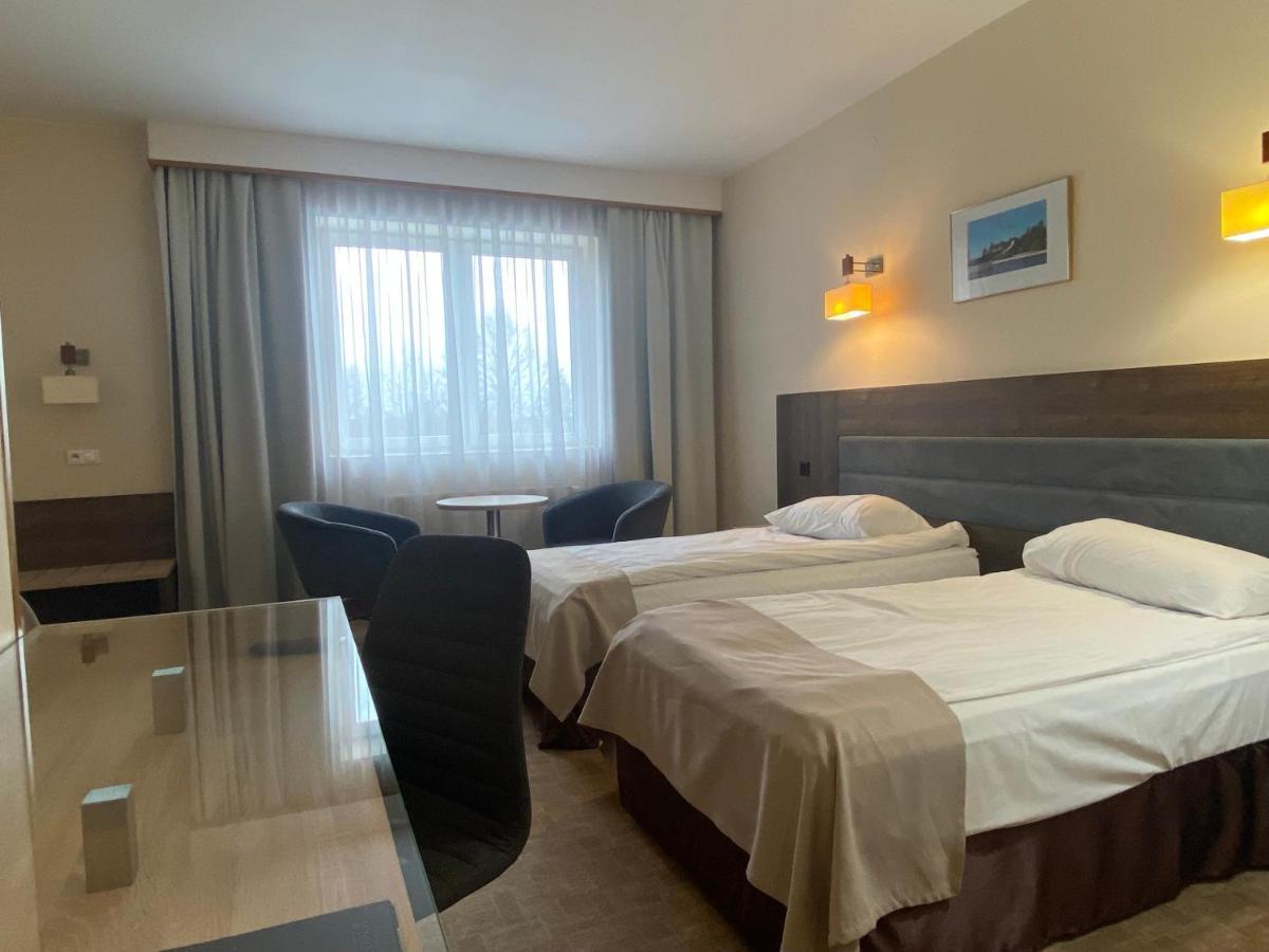 Hotel Ambasador Chojny Lodž Pokoj fotografie