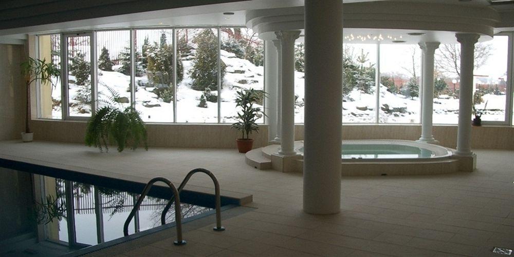 Hotel Ambasador Chojny Lodž Exteriér fotografie